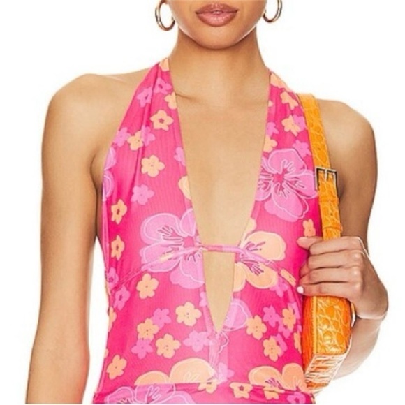 NWT Superdown Revolve Petriana Halter Mini Dress in Pink Floral Medium - Picture 11 of 11